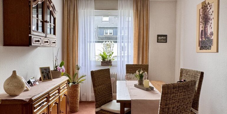 Altbau - Essen OG rechts