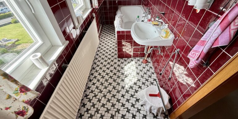 Badezimmer DG
