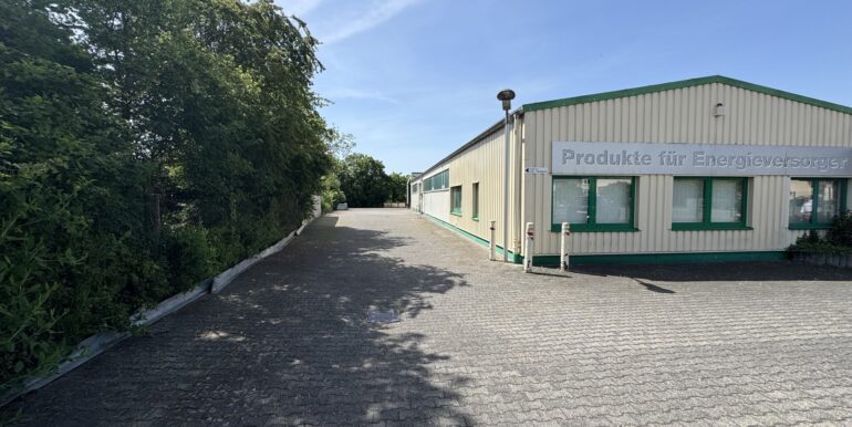 Hofbereich seitlich