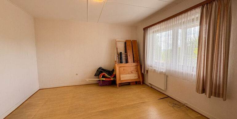 Schlafzimmer EG Links