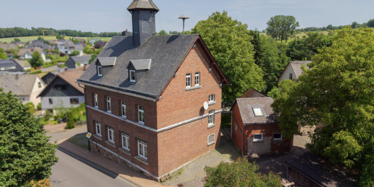 Straßenansicht