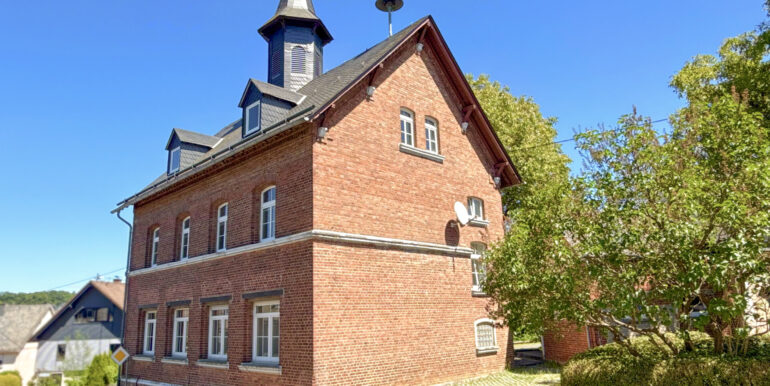 Straßenansicht