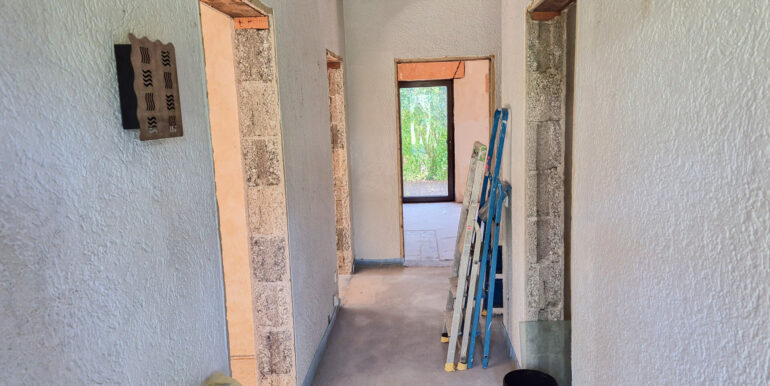 Flur - Wohnung links