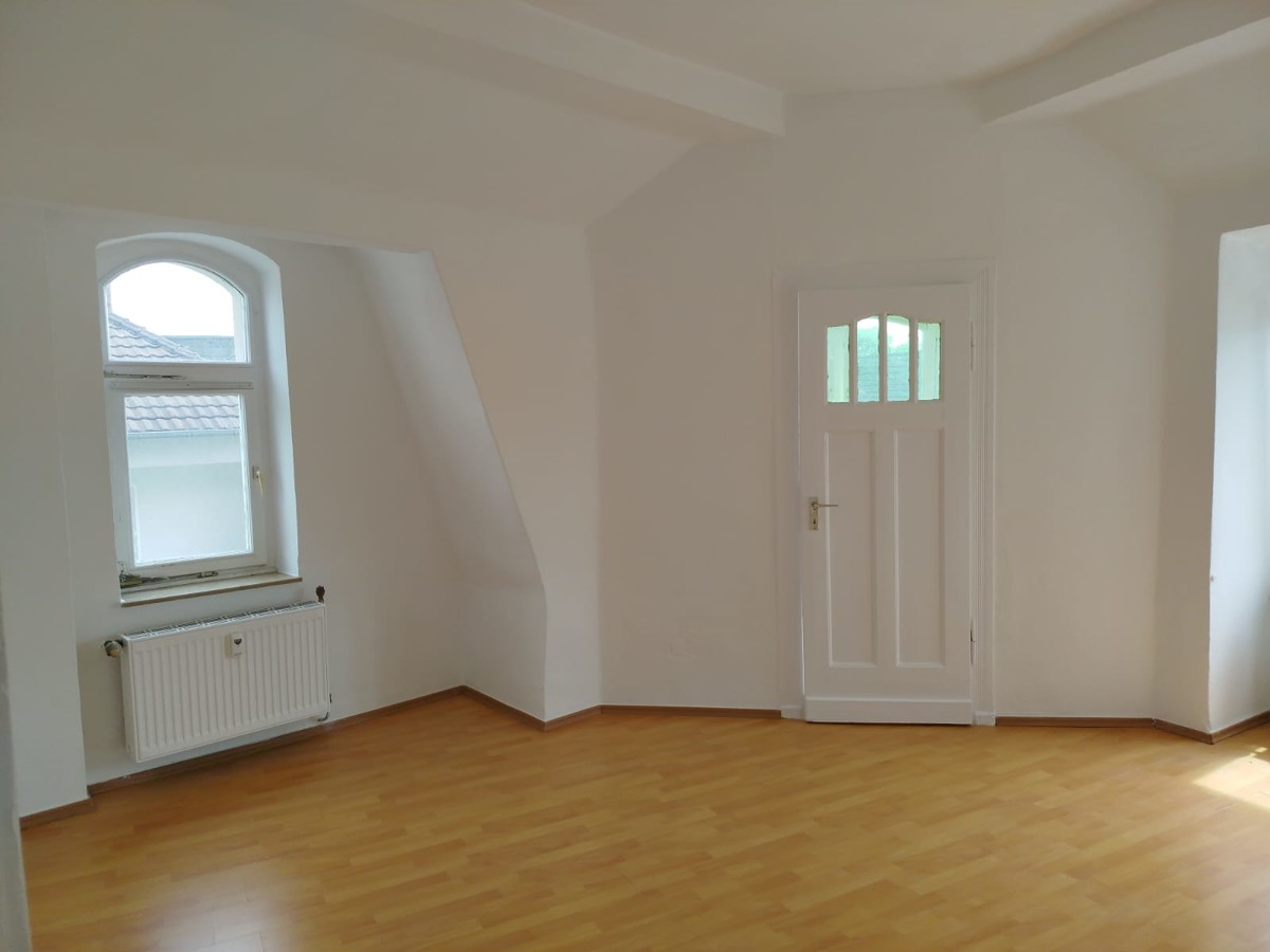 Heller Altbau mit Erker und viel Platz! - Foto 4