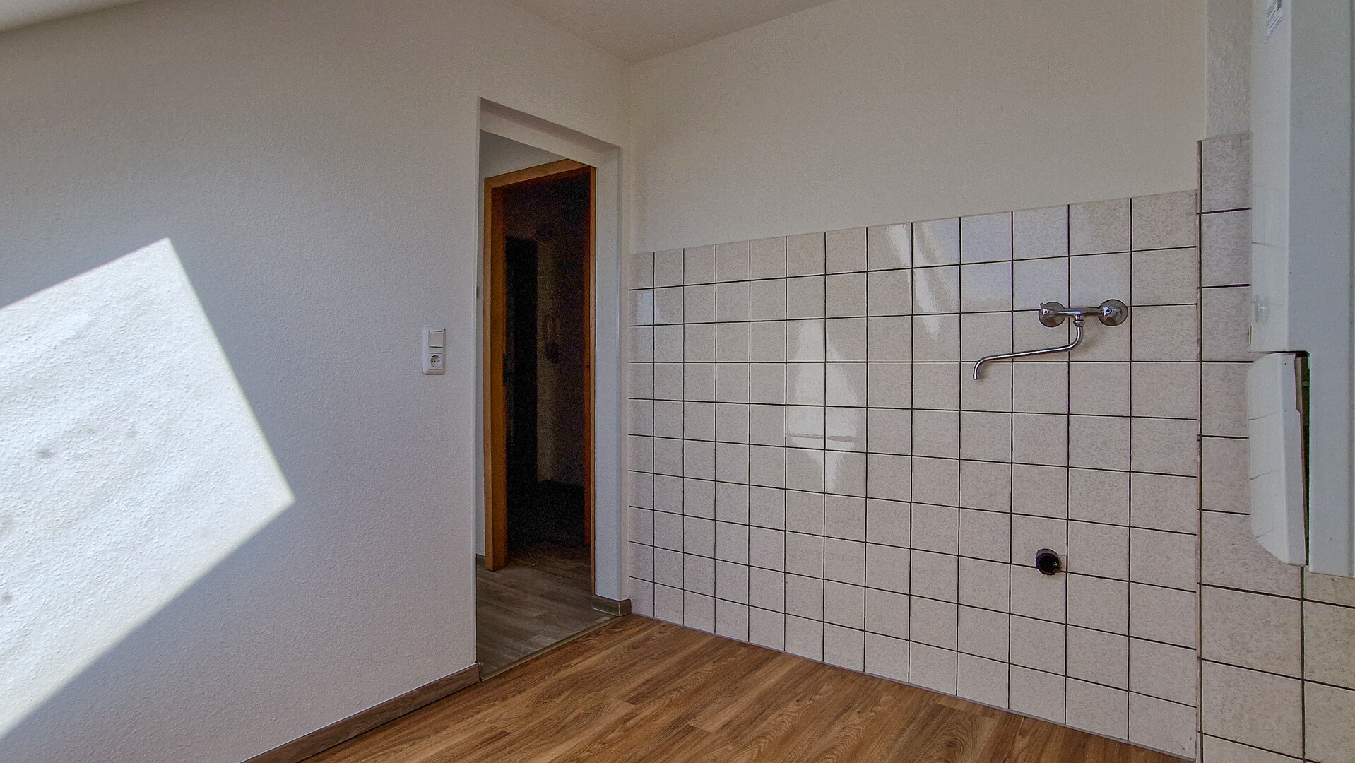 Ein Zuhause mit Aussicht: Helle Dachgeschosswohnung im beliebten Schwelmer Norden - Foto 1