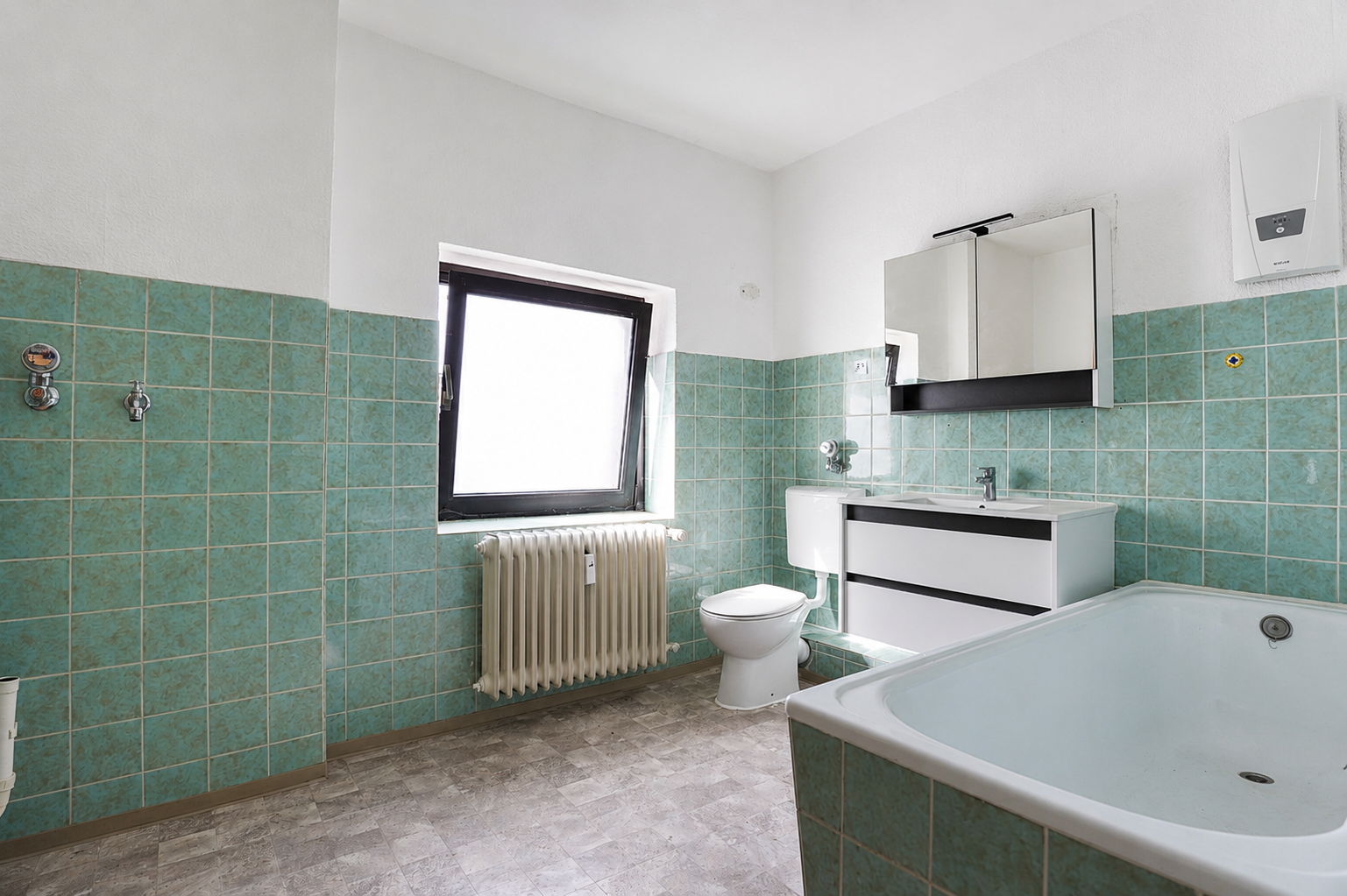 Ca. 80m² große 3-Zimmer-Wohnung mit offenem Wohn-/ Essbereich und Tageslichtbad - Photo 2