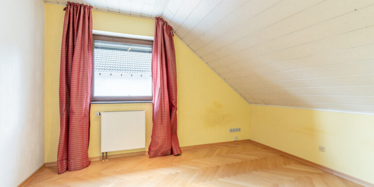 Schlafzimmer II