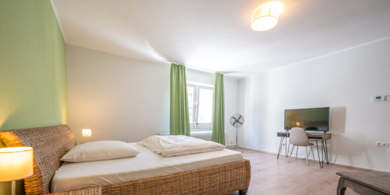 Zimmer 2 Wohnung 1. OG