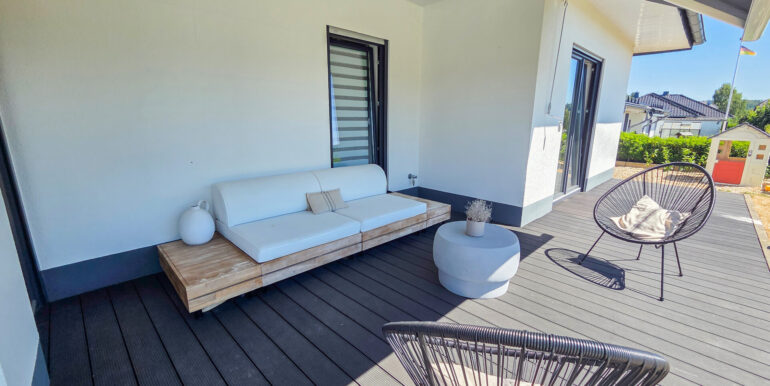überdachte Terrasse