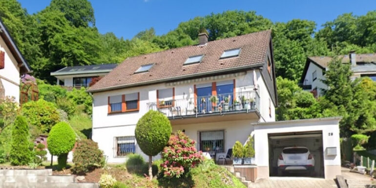 Straßenansicht