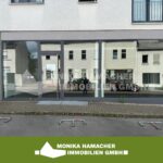 Außenansicht + Stellplätze