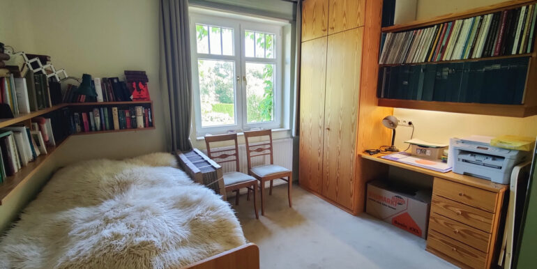 Zimmer (ggf. Küche) EG