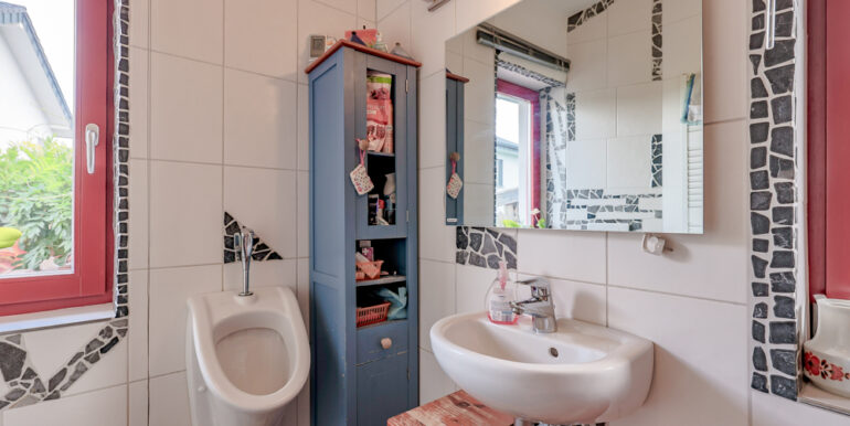 Badezimmer Erdgeschoss