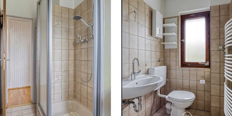 Badezimmer (OG)