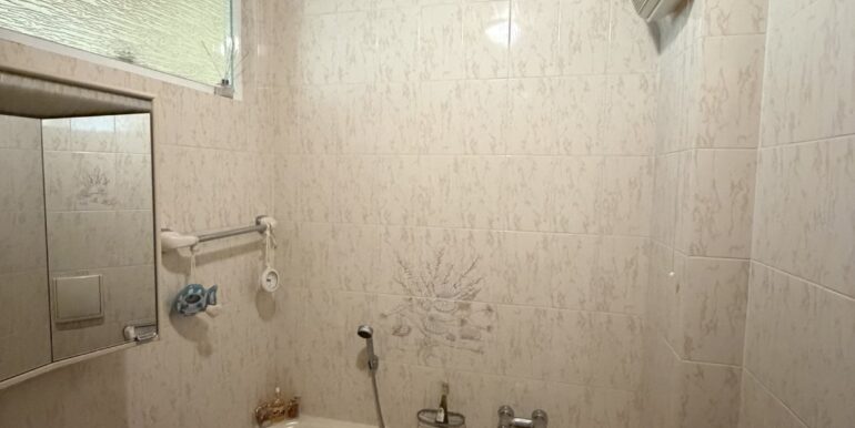 Badezimmer im Erdgeschoss
