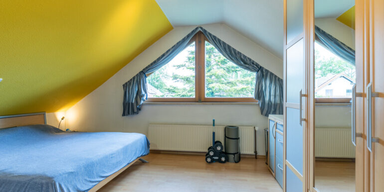 Schlafzimmer II
