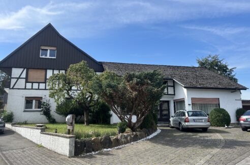 Straßenansicht