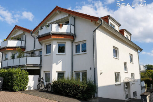 Hausansicht mit KI bearbeitet