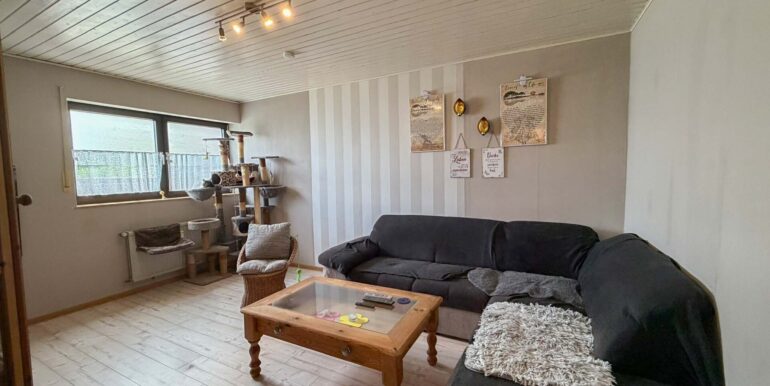 Wohnzimmer KG