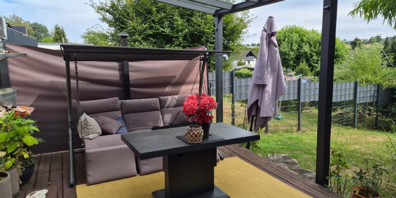 überdachte Terrasse