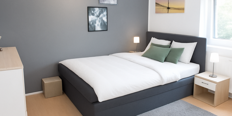 1. Schlafzimmer (WE 1)