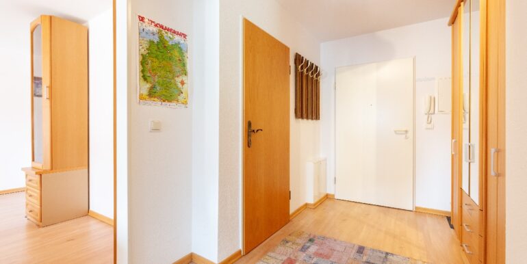Diele mit Einbauschrank