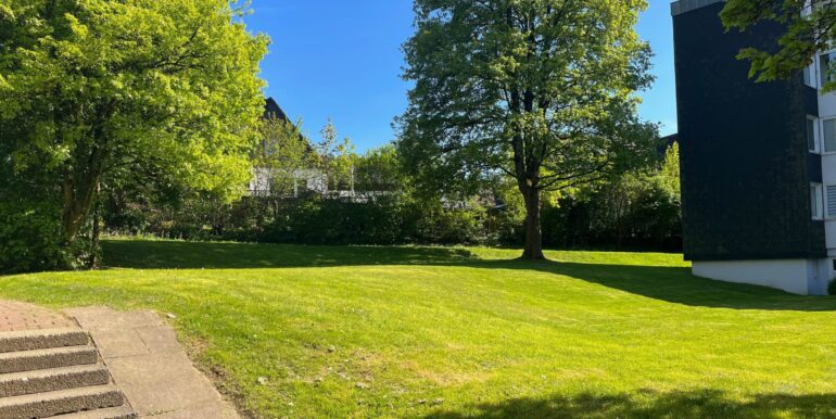 parkähnliches Gartengrundstück