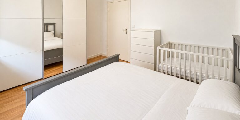 Schlafzimmer EG Rechts