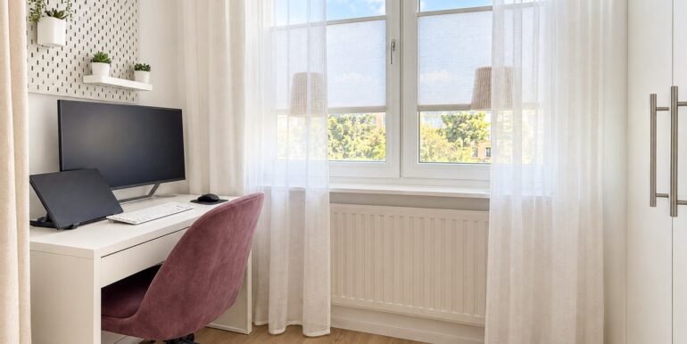 Büro 2. OG Rechts