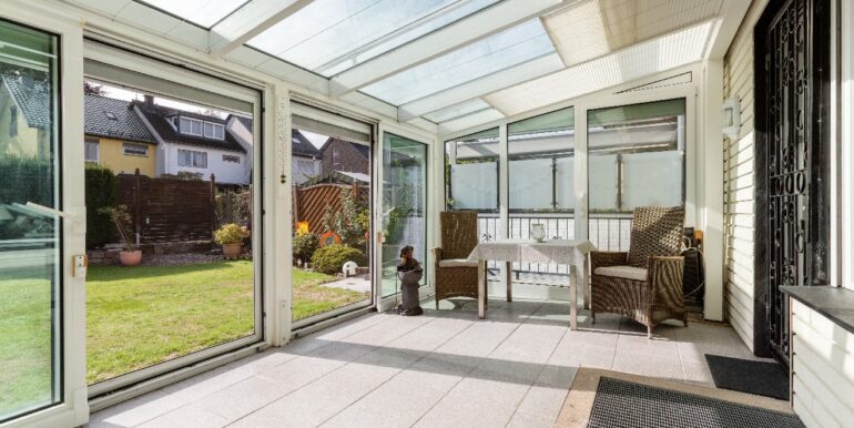 überdachte Terrasse