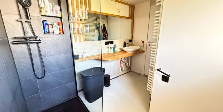 Badezimmer EG