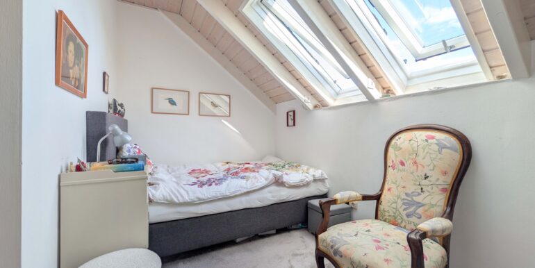 Schlafzimmer II