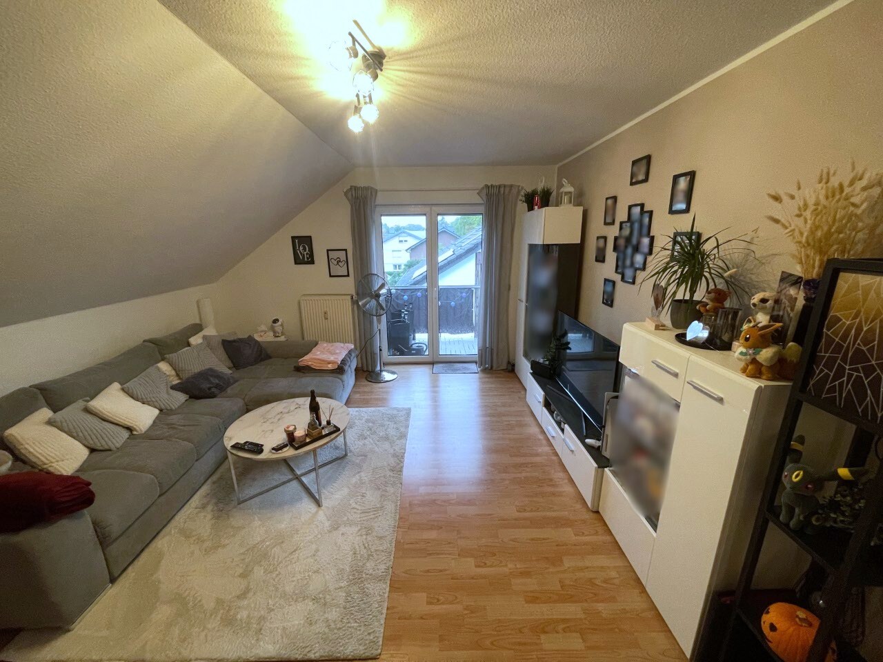 Helle 2-Zimmer-Wohnung mit Balkon & Stellplatz - Foto 1
