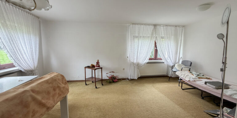 Wohn-Esszimmer KG