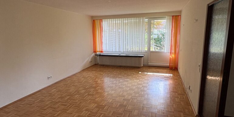 Wohnzimmer mit Terrasse