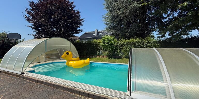 Poolansicht