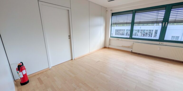 Büro I