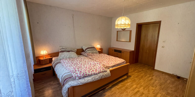 Schlafzimmer 1 OG