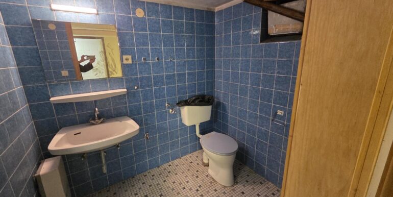 Badezimmer im Keller