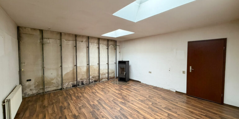 Wohnzimmer (hinten)