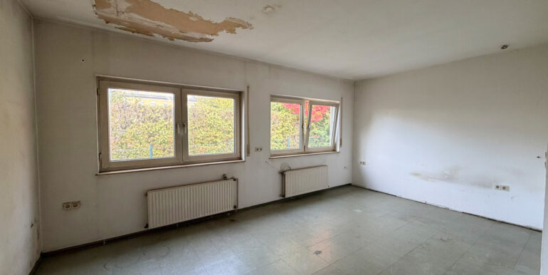 Schlafzimmer (hinten)