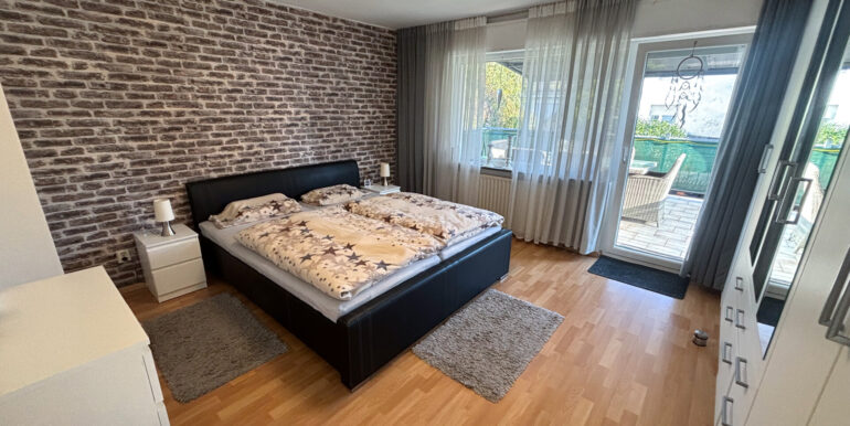 Schlafzimmer OG